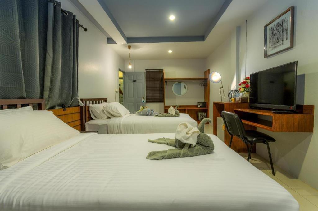 Khaolak Benzotel Khao Lak Exterior photo