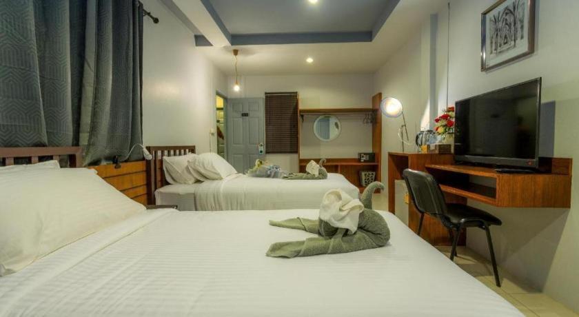 Khaolak Benzotel Khao Lak Exterior photo