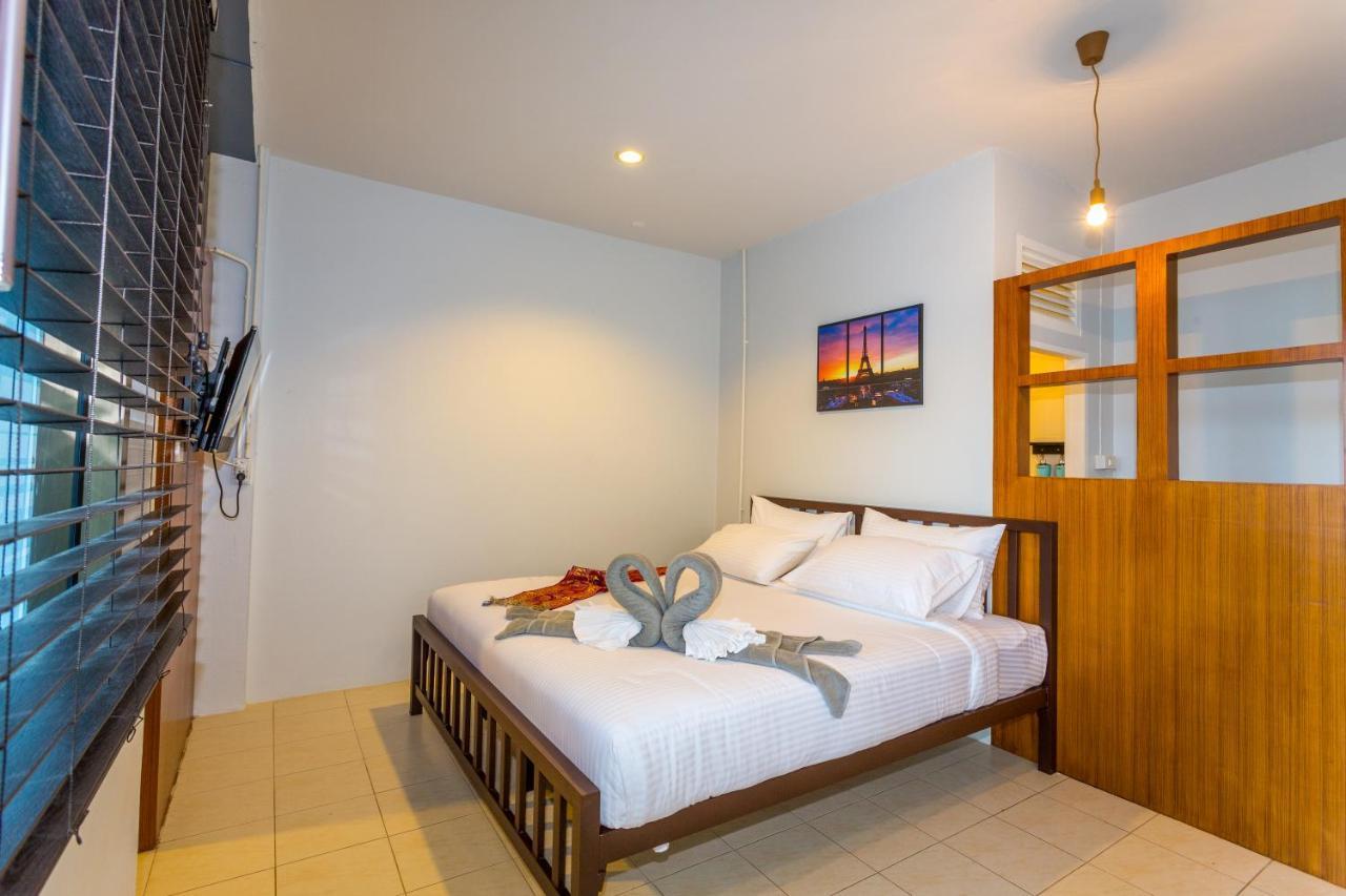 Khaolak Benzotel Khao Lak Exterior photo